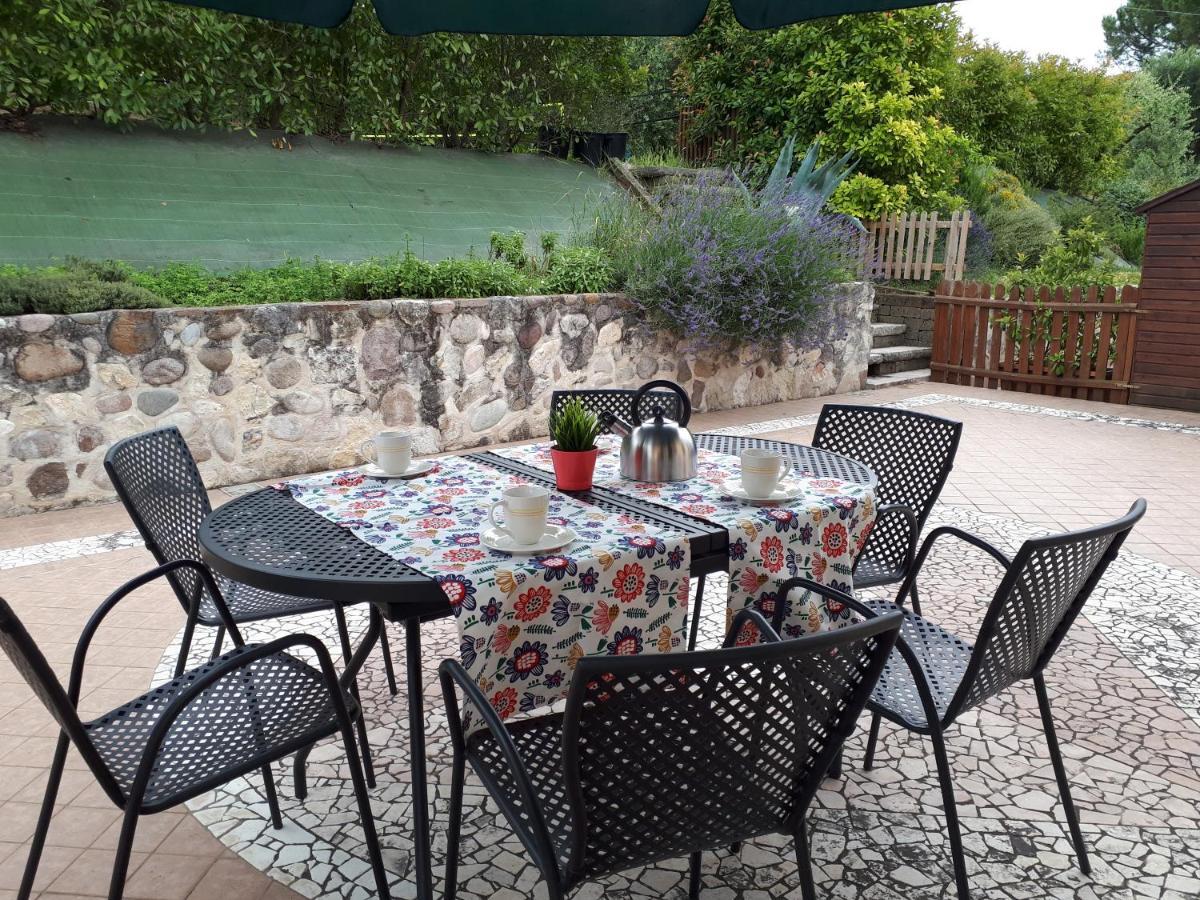 Appartamento Con Giardino A Cisano Di Bardolino Exterior photo